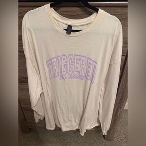 Gildan Long Sleeve Tee in Cream with Lavender Graphic
